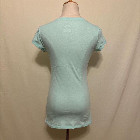 basic short sleeve tshirt - Picture 2 of 3